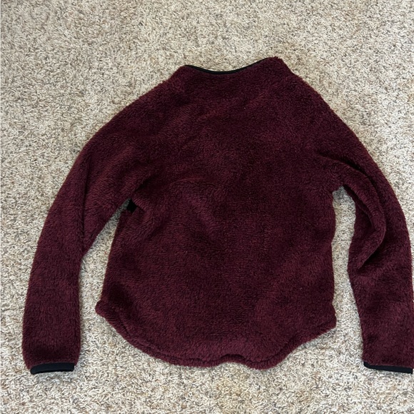 Maurice’s size M fluffy sweater - Picture 3 of 4